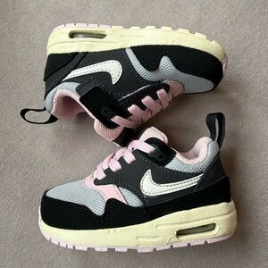 Nike Air Max 1 EasyOn Toddler 5C Black Pink Sneakers NWOT Lightweight